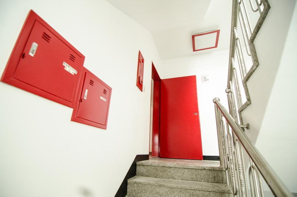 Kimchee Sinchon Guesthouse Seoul Eksteriør billede