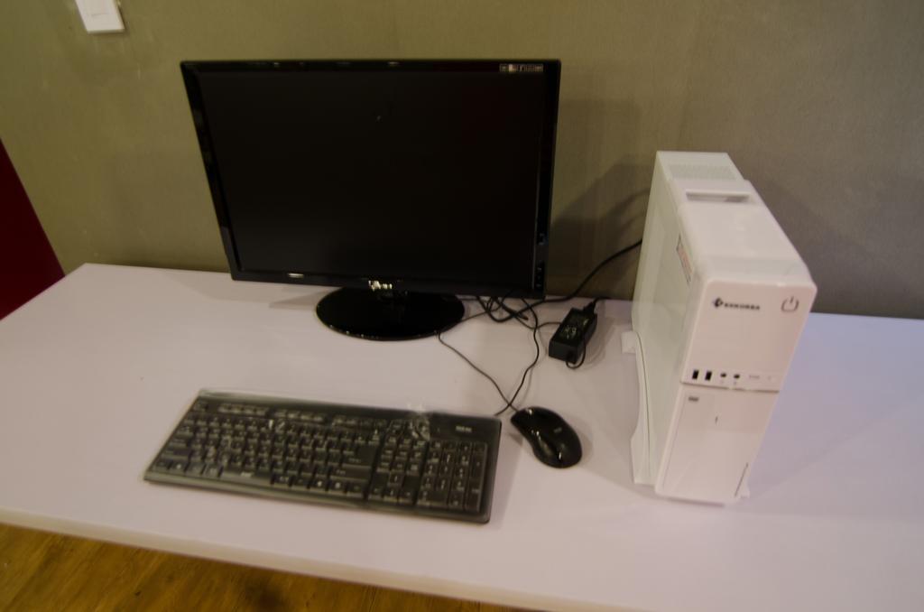 Kimchee Sinchon Guesthouse Seoul Eksteriør billede