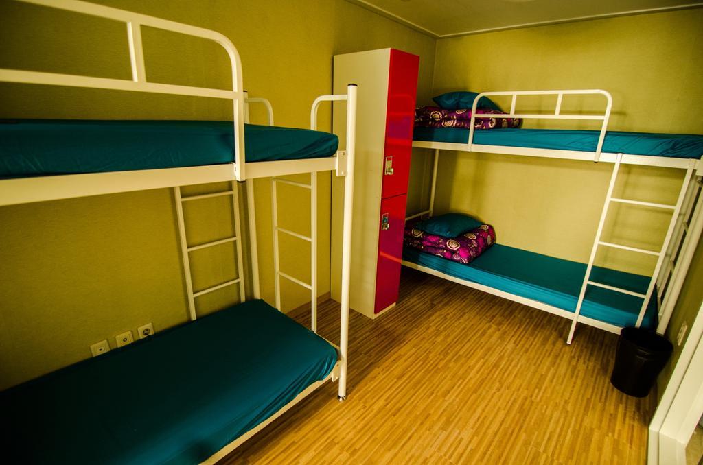 Kimchee Sinchon Guesthouse Seoul Værelse billede