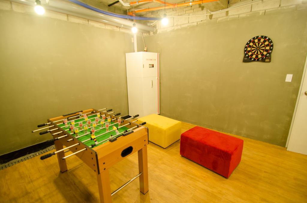 Kimchee Sinchon Guesthouse Seoul Eksteriør billede