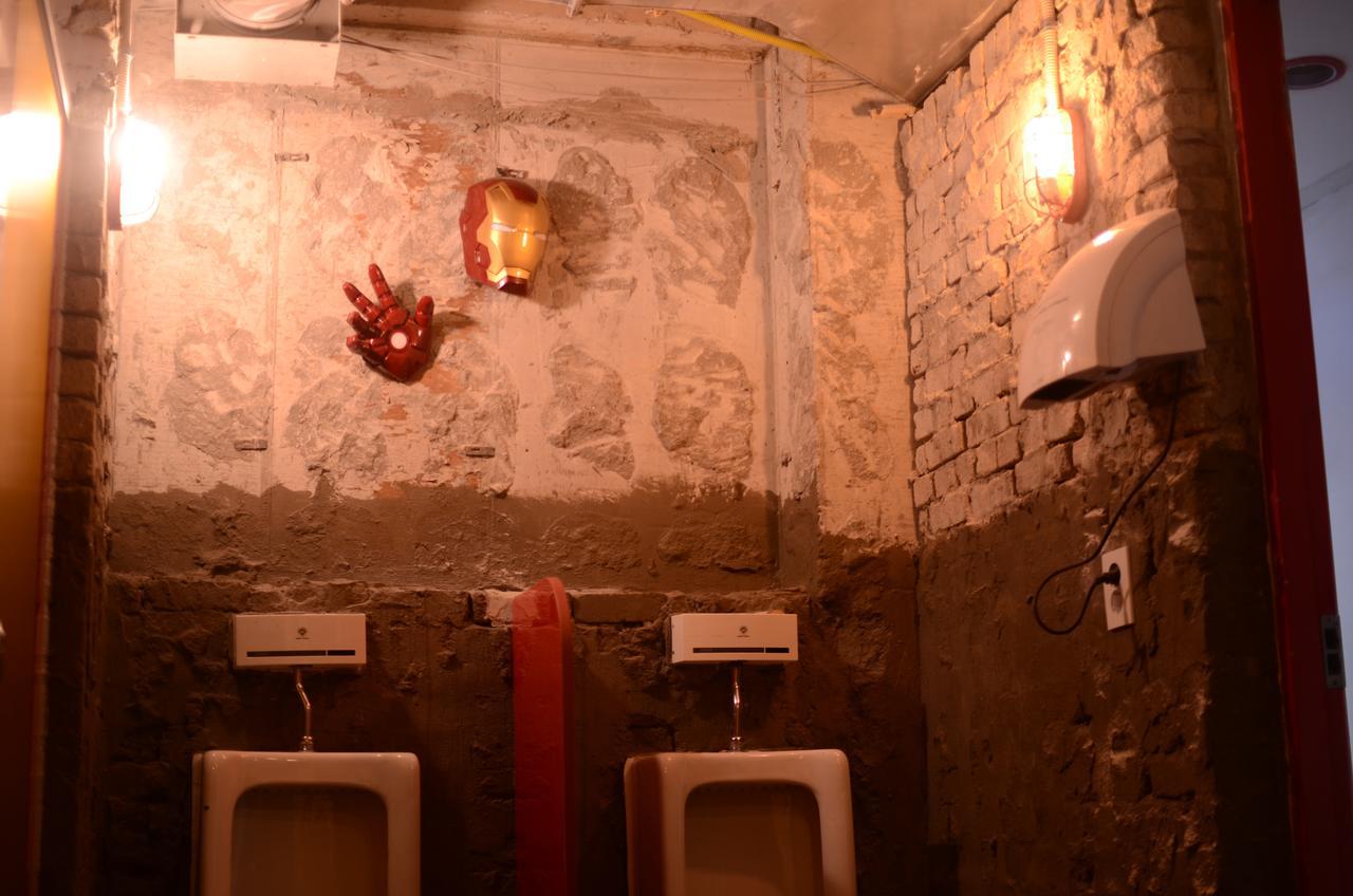 Kimchee Sinchon Guesthouse Seoul Eksteriør billede